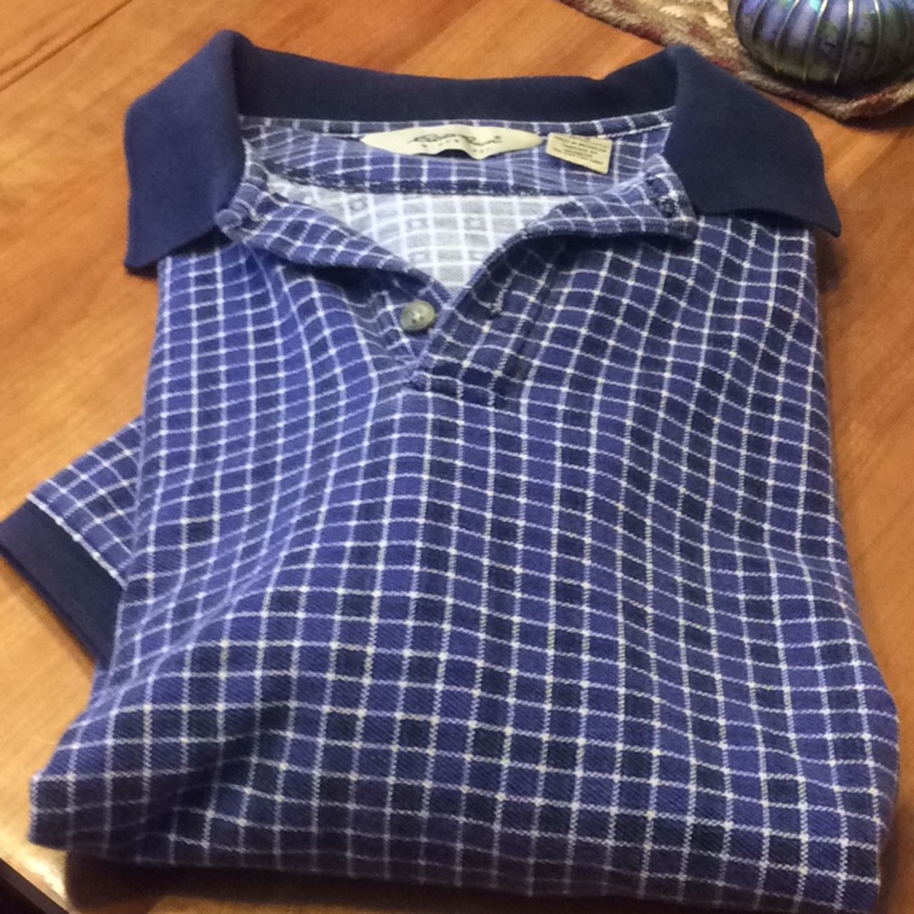 Short sleeved shirt